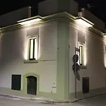 Dimora 1890 * Parabita